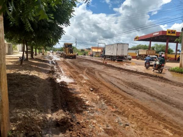 Prefeitura faz intervenções em rodovia para diminuir danos causados pelas chuvas