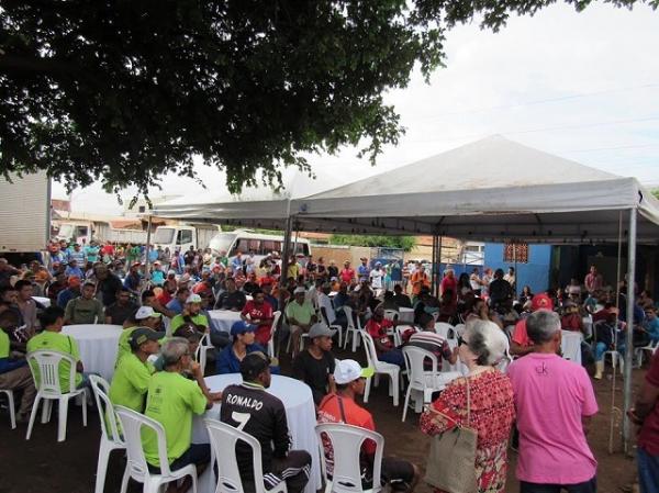 Em Picos, o “Dia do Gari” é comemorado com festa