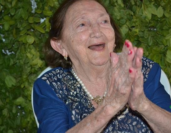 A cidade de Valença se despede da senhora Dulce Martins Veloso