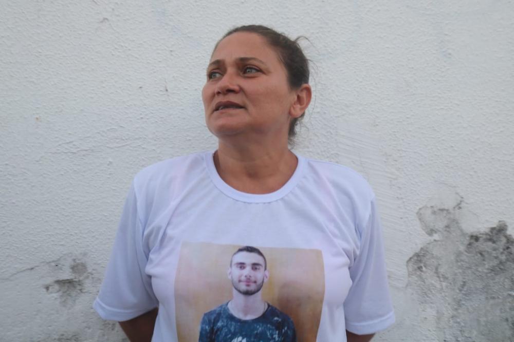 'Só pediu perdão porque foi preso', diz mãe de estudante morto com tiro na cabeça após prisão de suspeito em Teresina