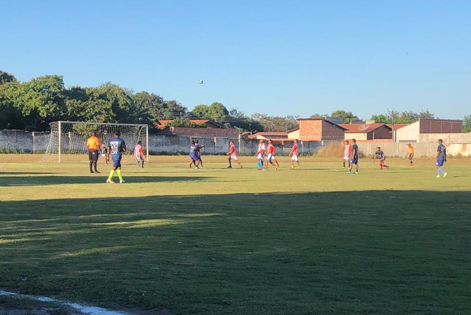 São Gonçalo do PI | Secretaria de Educação promove jogo amistoso em comemoração ao dia dos pais