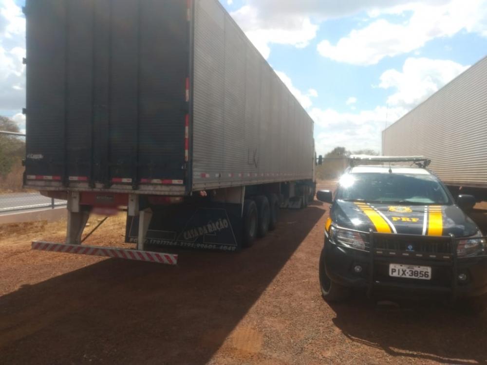 PRF recupera veículo com indícios de adulteração nos elementos identificadores na BR-316