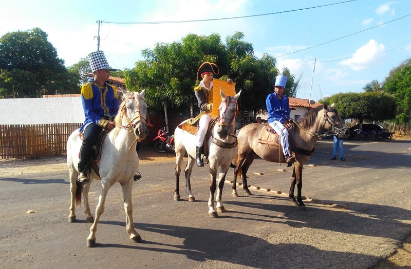 Povoado Pedras | Escola Antônio Alves realiza gincana Pátria Amada