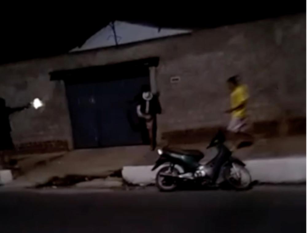 Membros de facções criminosas trocam tiros em rua na Zona Sul de Teresina