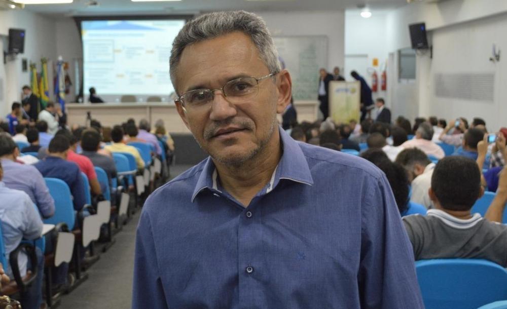 Ministério Público quer que prefeitura de Regeneração suspenda festa para pagar salários