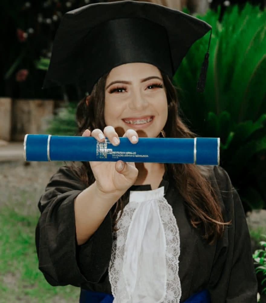 'Quero cursar medicina', diz estudante hugonapoleonense que obteve nota 940 na redação do Enem